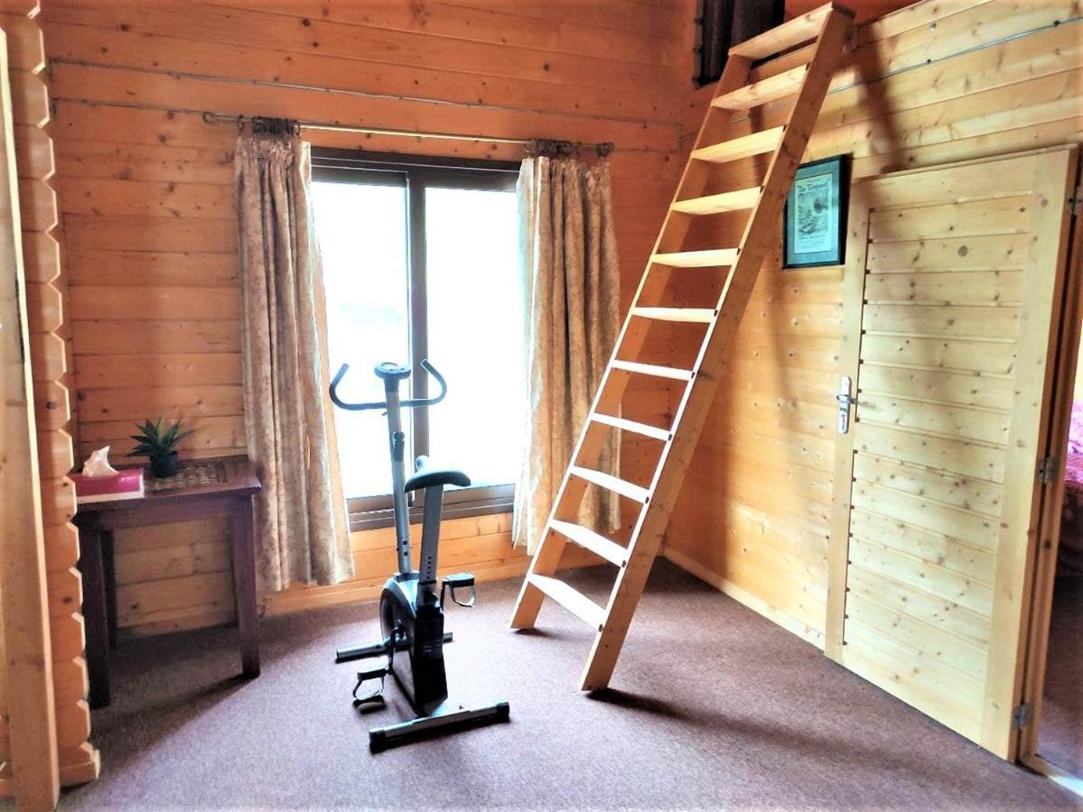 The Cosy Mountain Cabin With Stunning Views Near Troodos Kato Amiandos エクステリア 写真